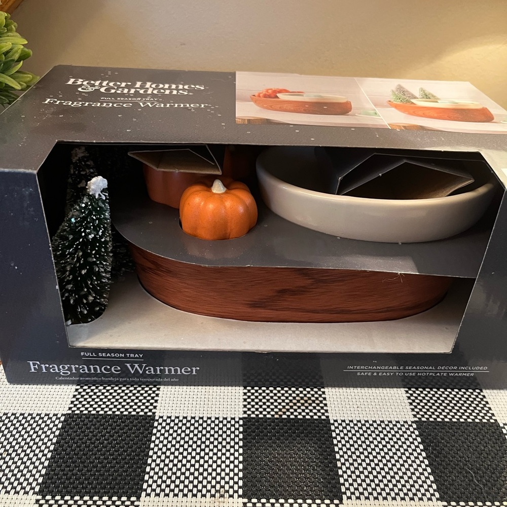 FALL DECOR WAX WARMER PUMPKINS WINTER TREES NIB BETTER HOMES GARDENS CUTE